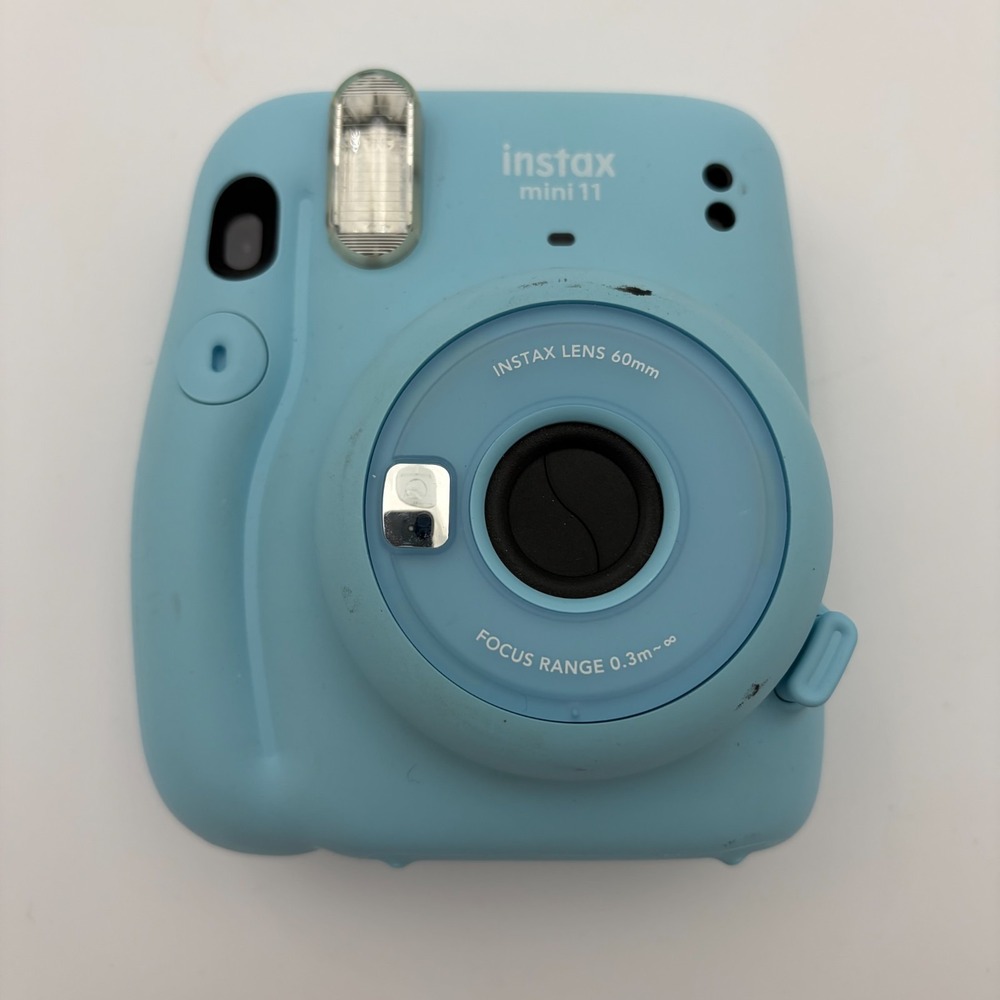Fujifilm Instax Mini 11 Instant Camera Sky Blue